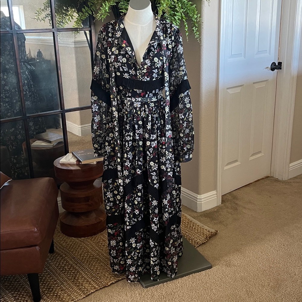 *BRAND NEW* Floral Long Sleeve Maxi Dress - Picture 4 of 12